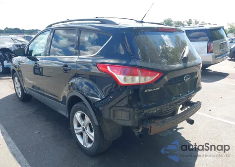 2013 Ford Escape Se z USA, uszkodzony, nr VIN 1FMCU0GXXDUD24927